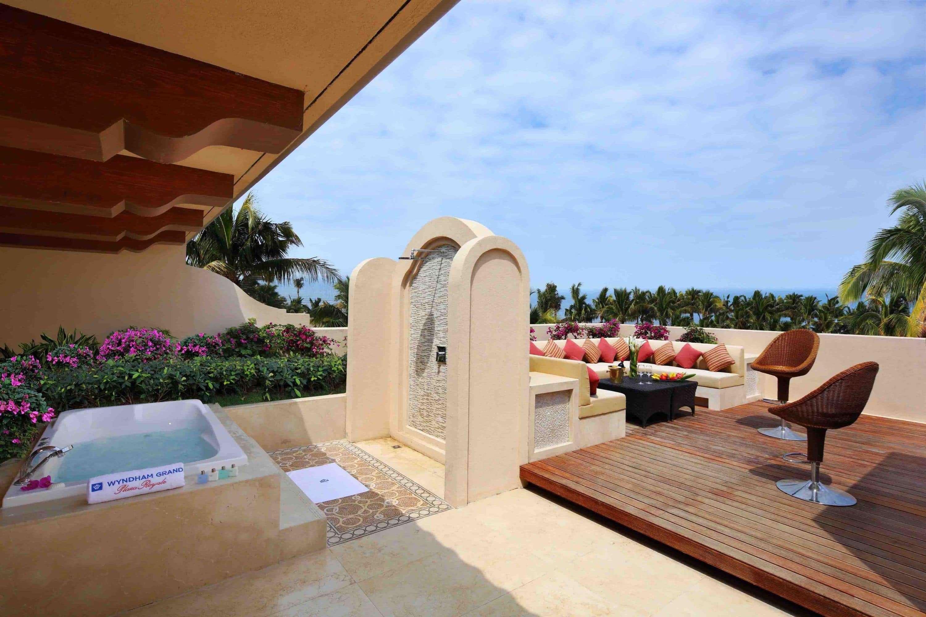 Wyndham Grand Plaza Royale Hainan Longmu Bay Ledong Extérieur photo